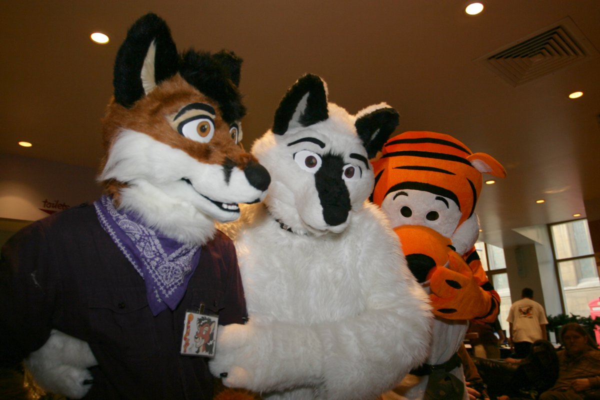 RBW 2007, Fursuiters (groups)