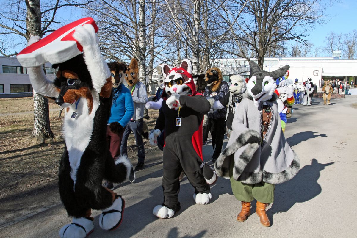 FinFur Animus 2015, Fursuiters