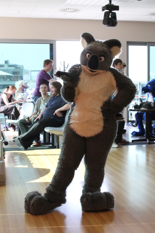 Belgium Strikes Back, Fursuit bowling