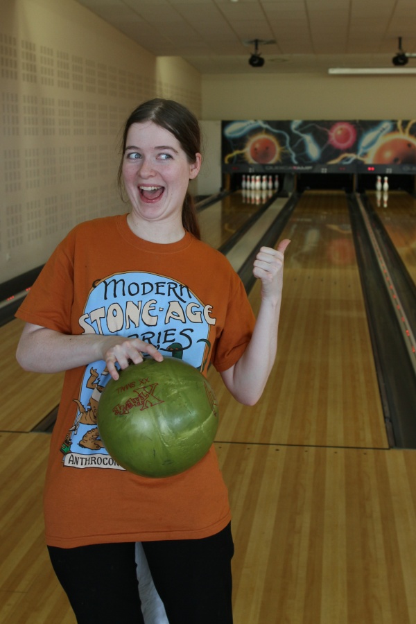 Belgium Strikes Back, Fursuit bowling