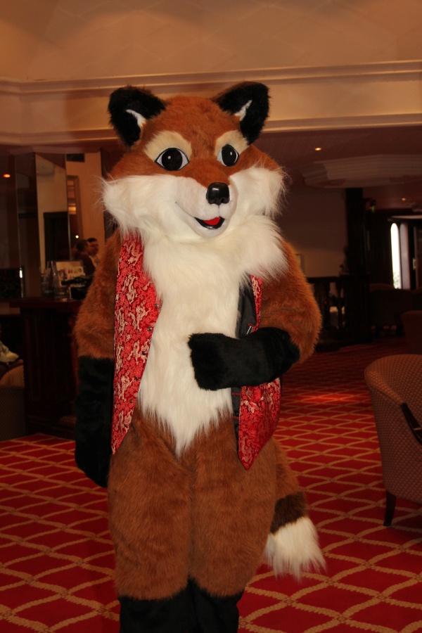 ConFuzzled 2010, Fursuiters