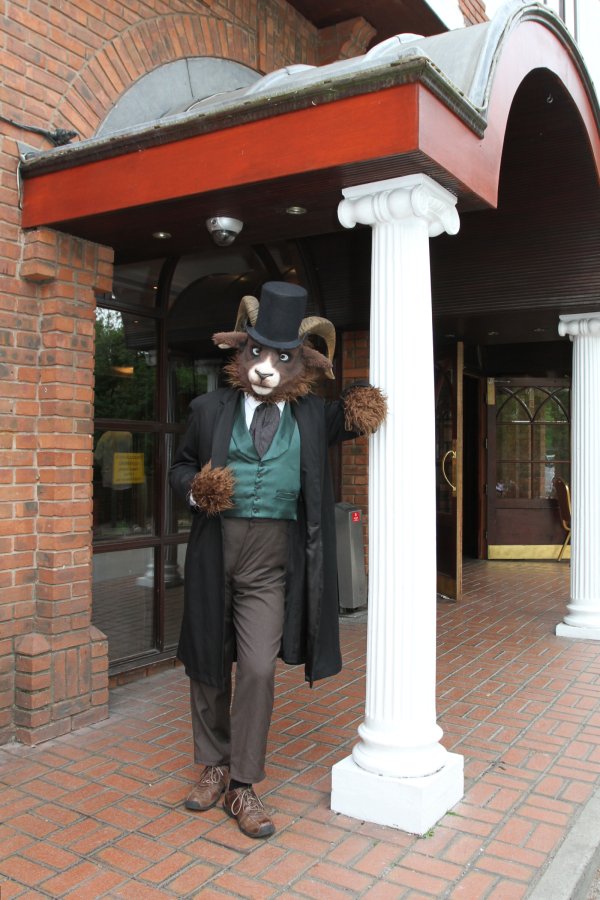 ConFuzzled 2010, Fursuiters