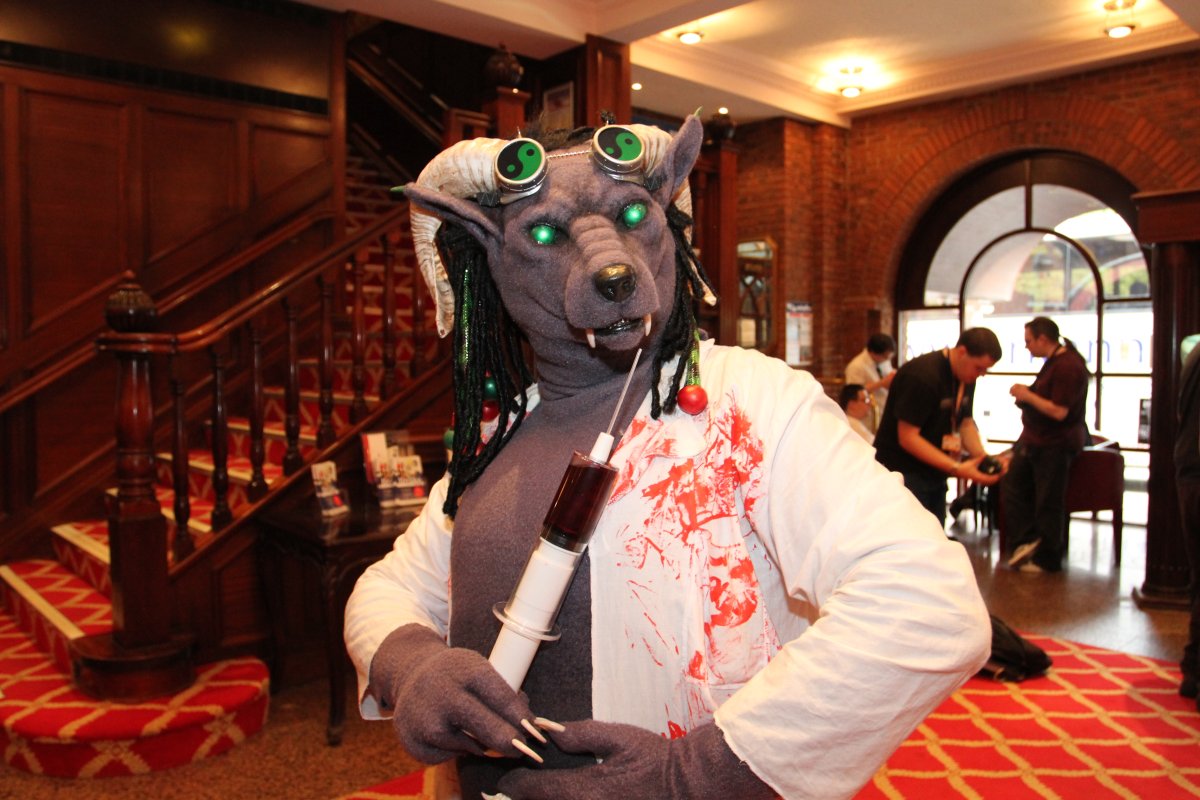 ConFuzzled 2010, Fursuiters