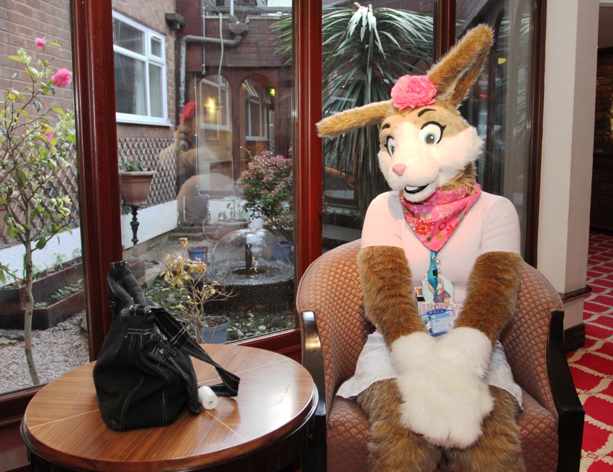 ConFuzzled 2010, Fursuiters