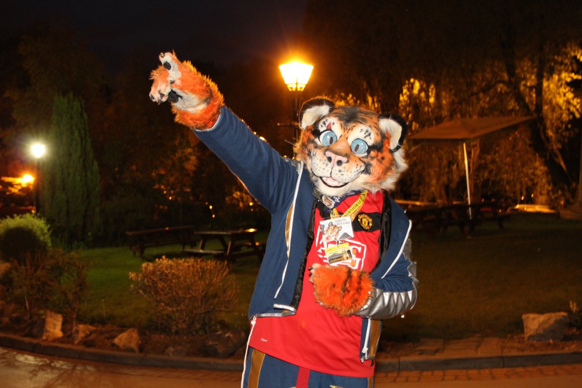 ConFuzzled 2010, Fursuiters