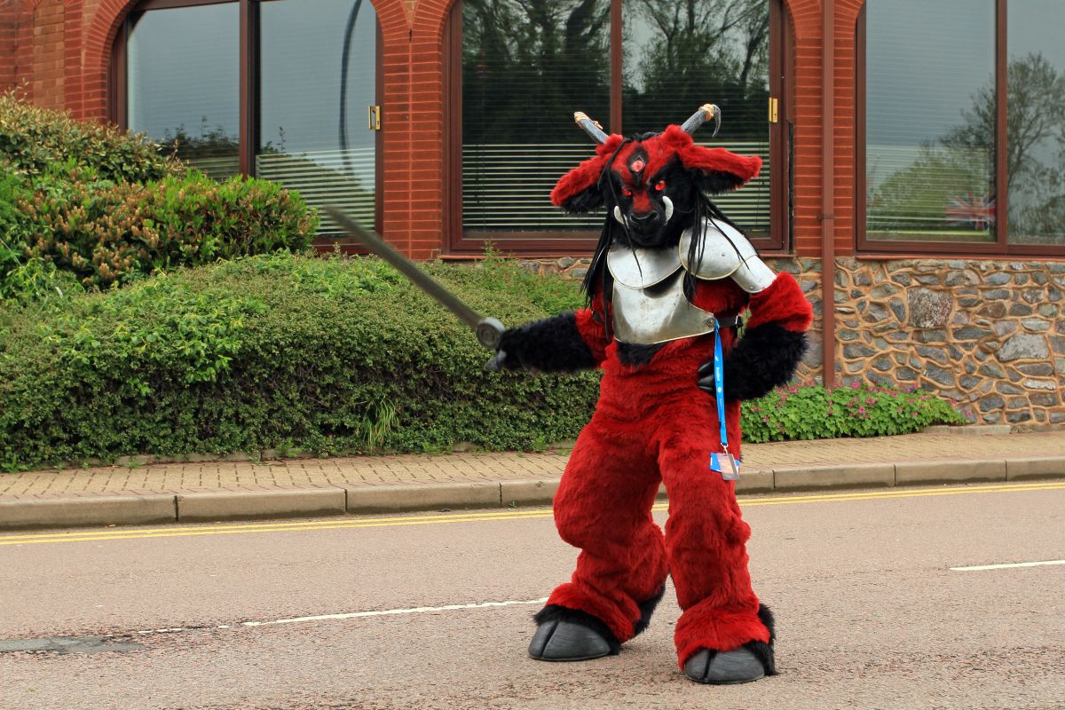 ConFuzzled 2013, Fursuiters