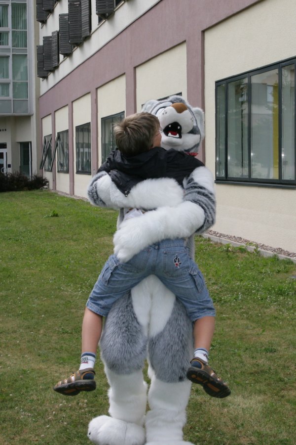 Eurofurence 15, Fursuiters alone