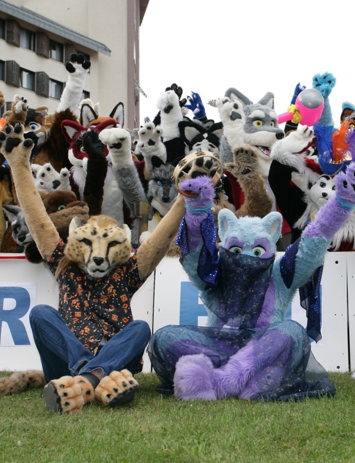 Eurofurence 15, Fursuiters together