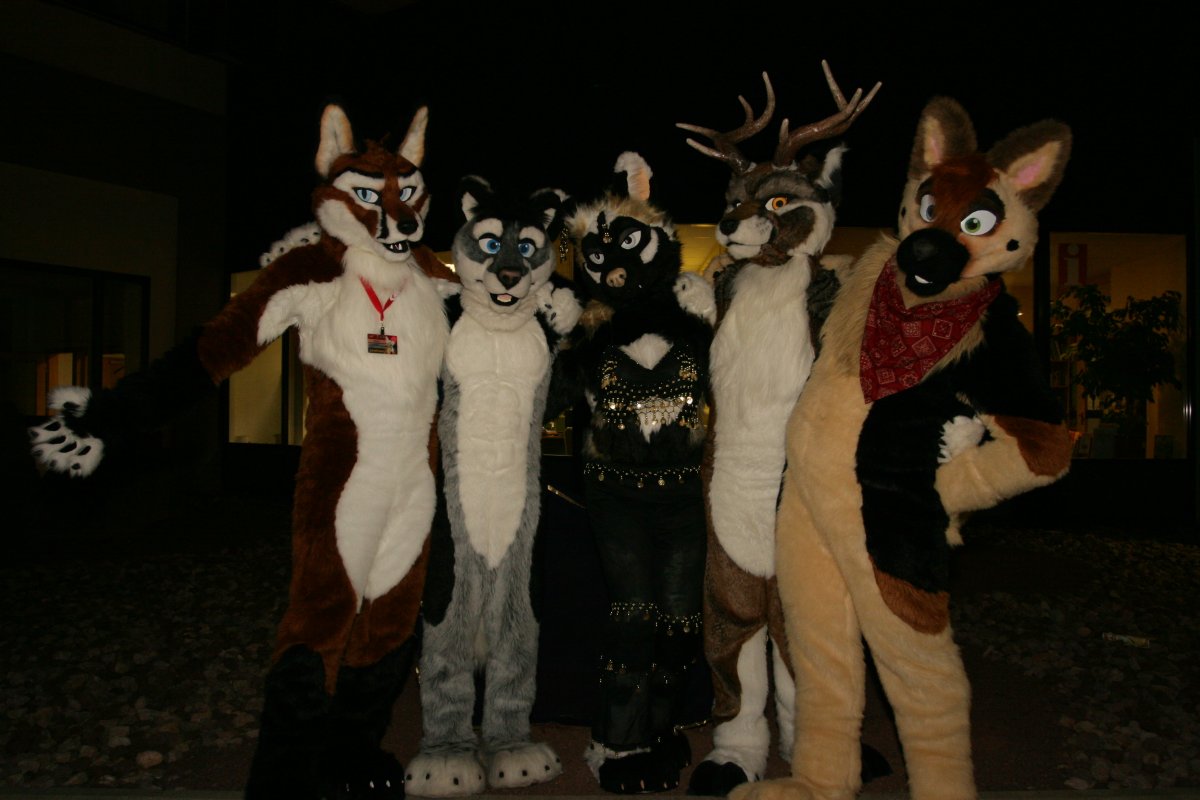 Eurofurence 15, Fursuiters together
