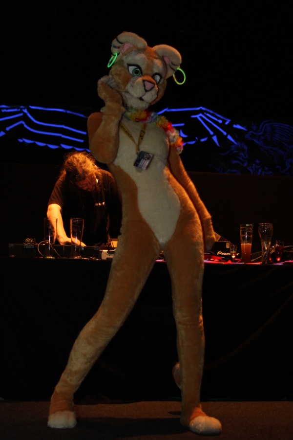 Eurofurence 16, Dancing
