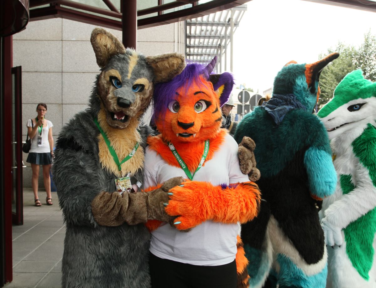 Eurofurence 18, More fursuits