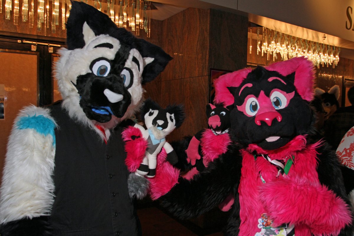 Eurofurence 19, Indoor fursuiting photos