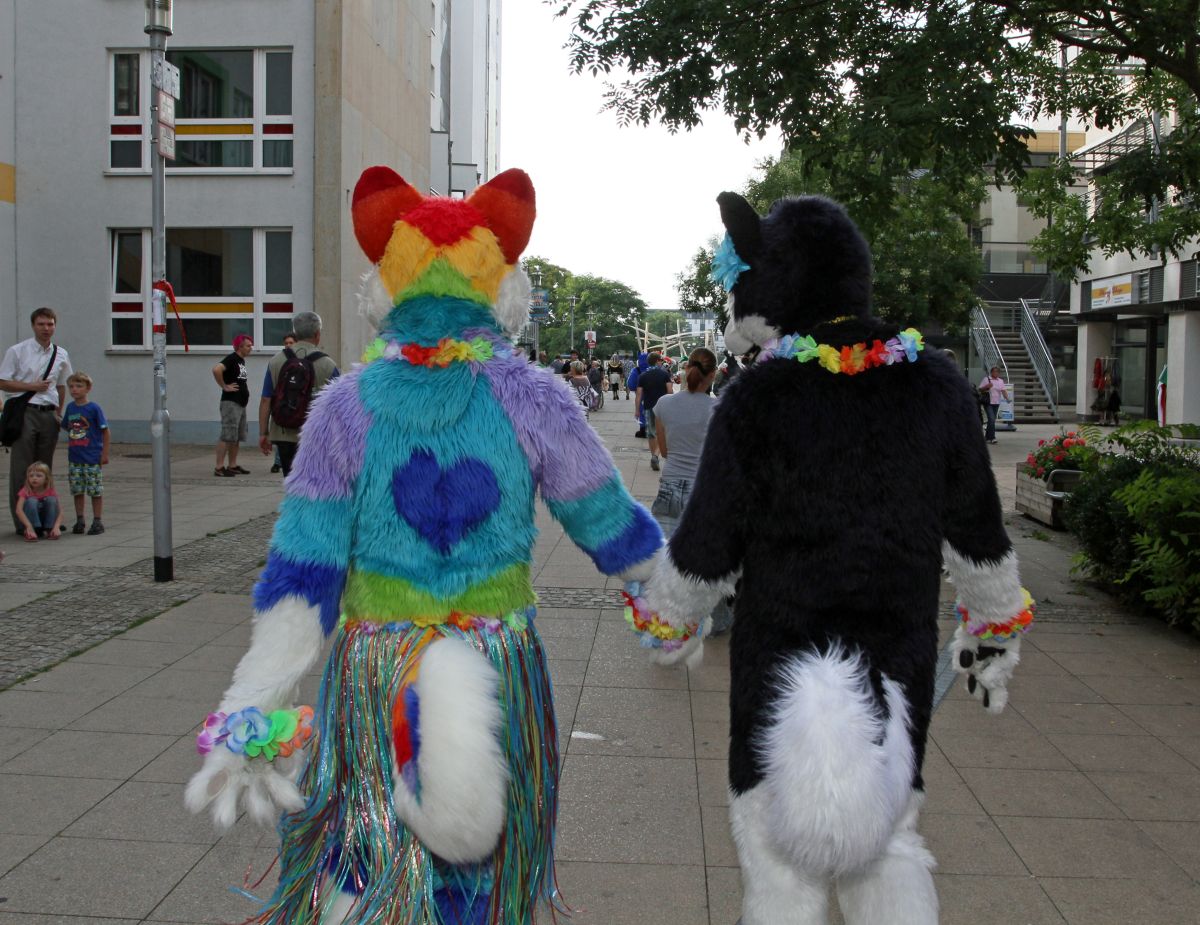 Eurofurence 19, Outdoor fursuiting photos