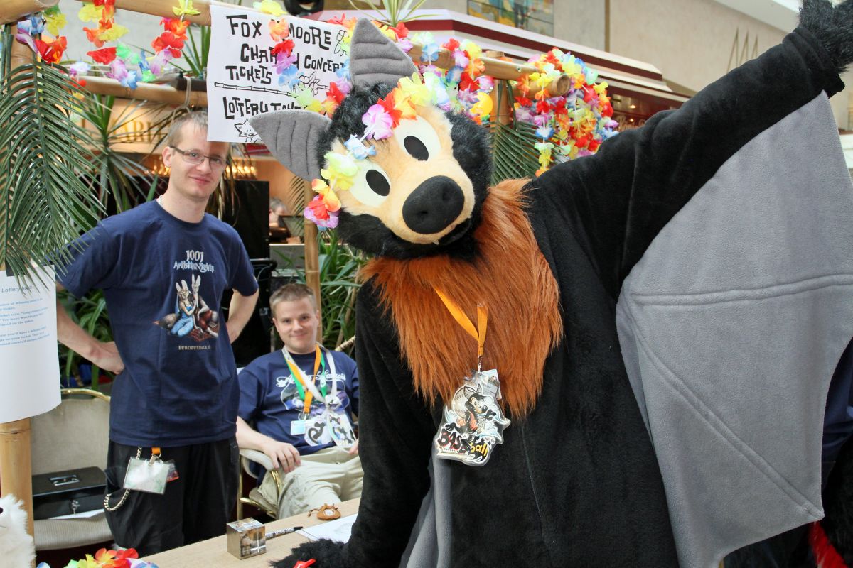 Eurofurence 19, Indoor fursuiting photos