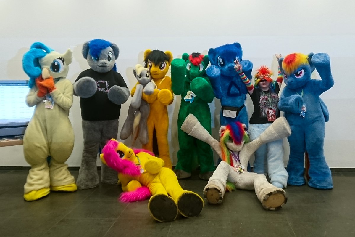 Eurofurence 24, Fursuiters