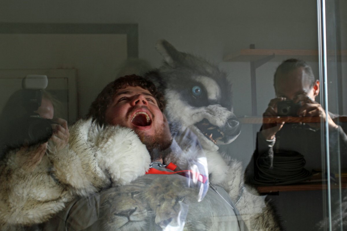 Fellig 100, Fursuiters