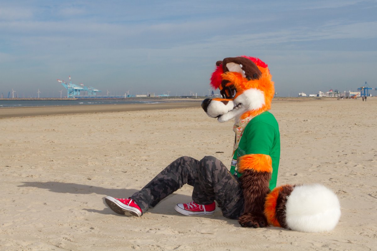 Flüüfff 2018, Beach photos