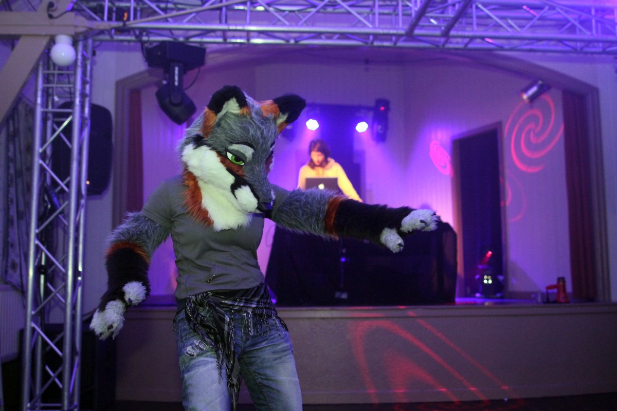 Furs on Fire 2011