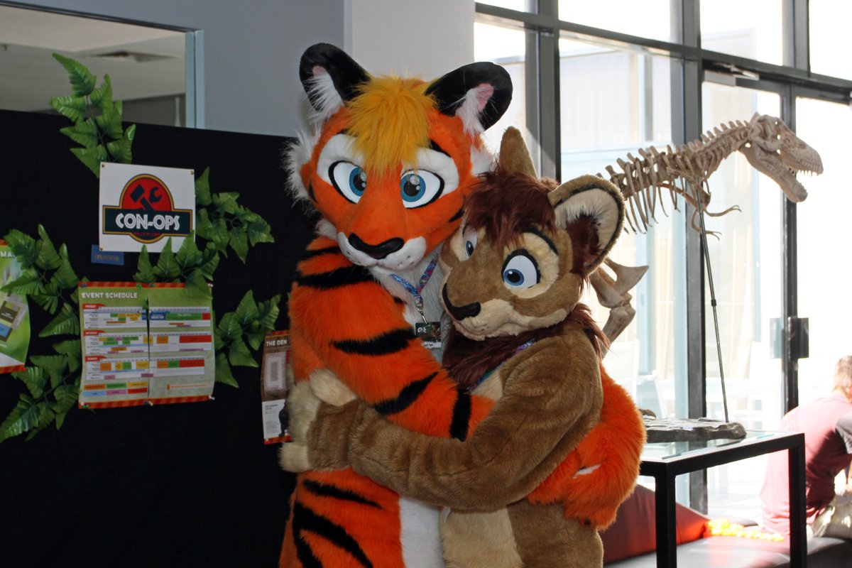 FurDU 2015, Fursuiters