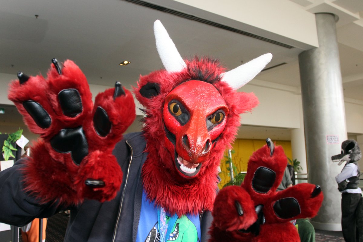 FurDU 2015, Fursuiters