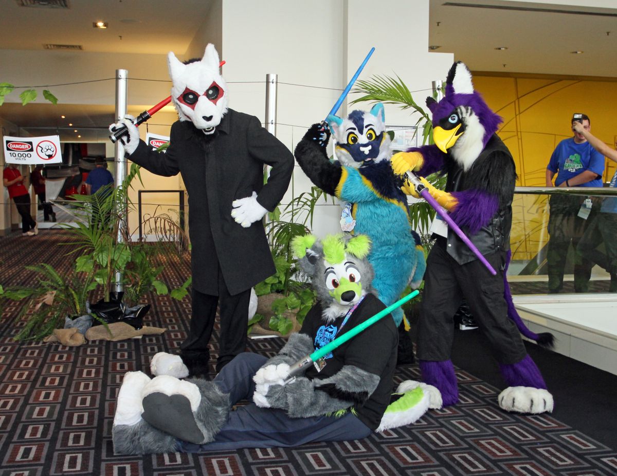 FurDU 2015, Fursuiters