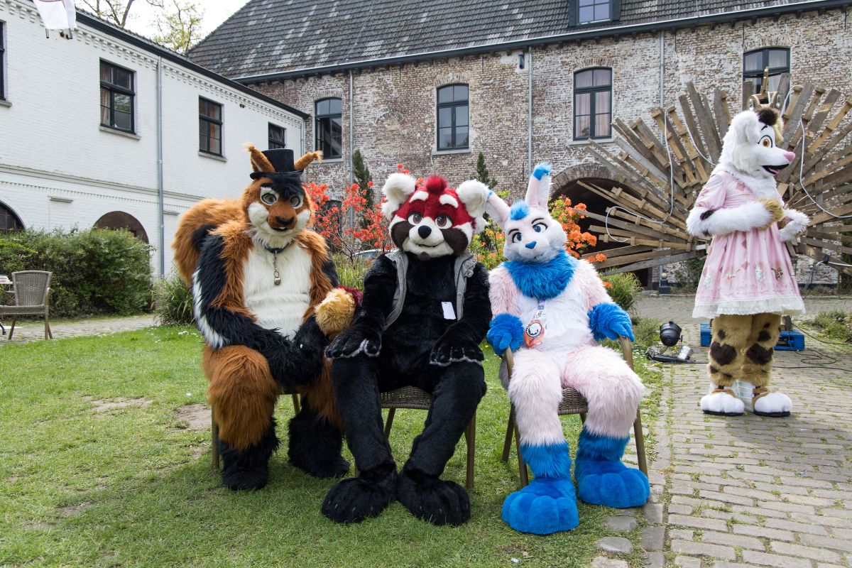 Furry Weekend Holland 2022, Fursuits