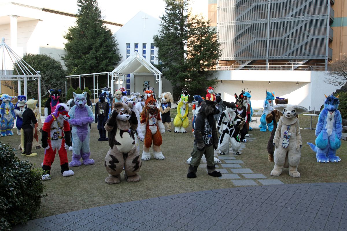 Japan Meeting of Furries 2016, Fursuits