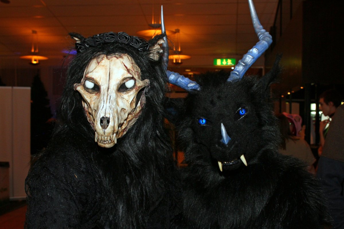 NordicFuzzCon 2015, More fursuits