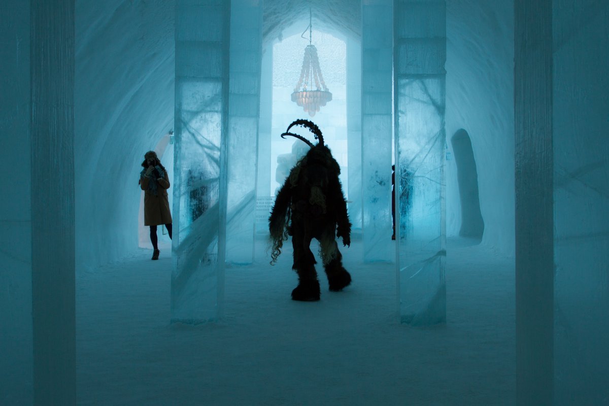 Furry northern Sweden trip, Ice Hotel
