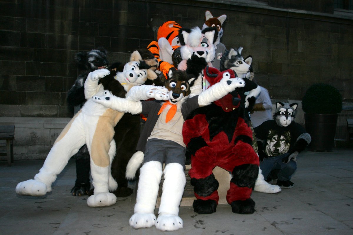 RBW 2007, Fursuiters (groups)