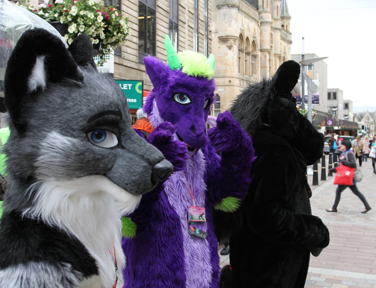 ScotiaCon 2012, Outside the hotel