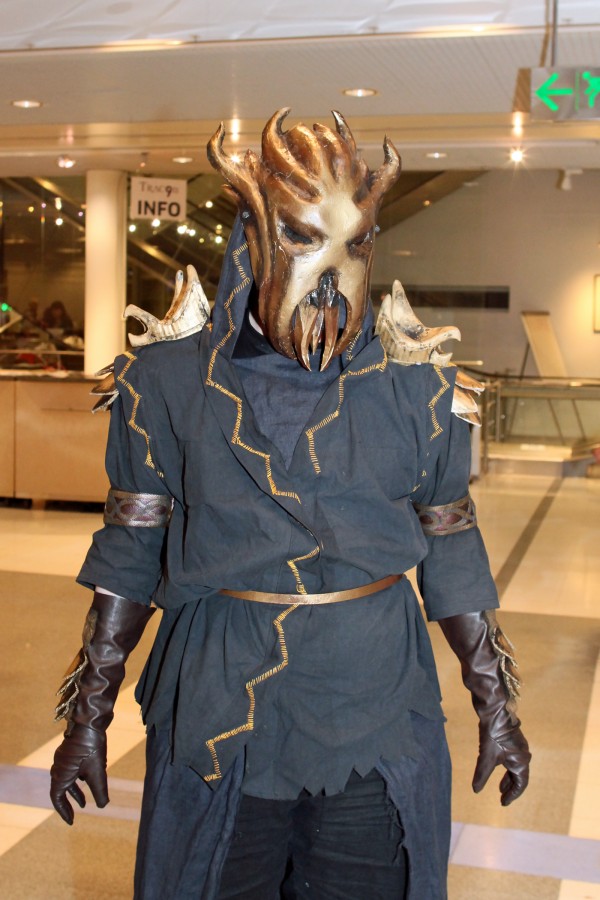 Tracon 9, Indoor photos