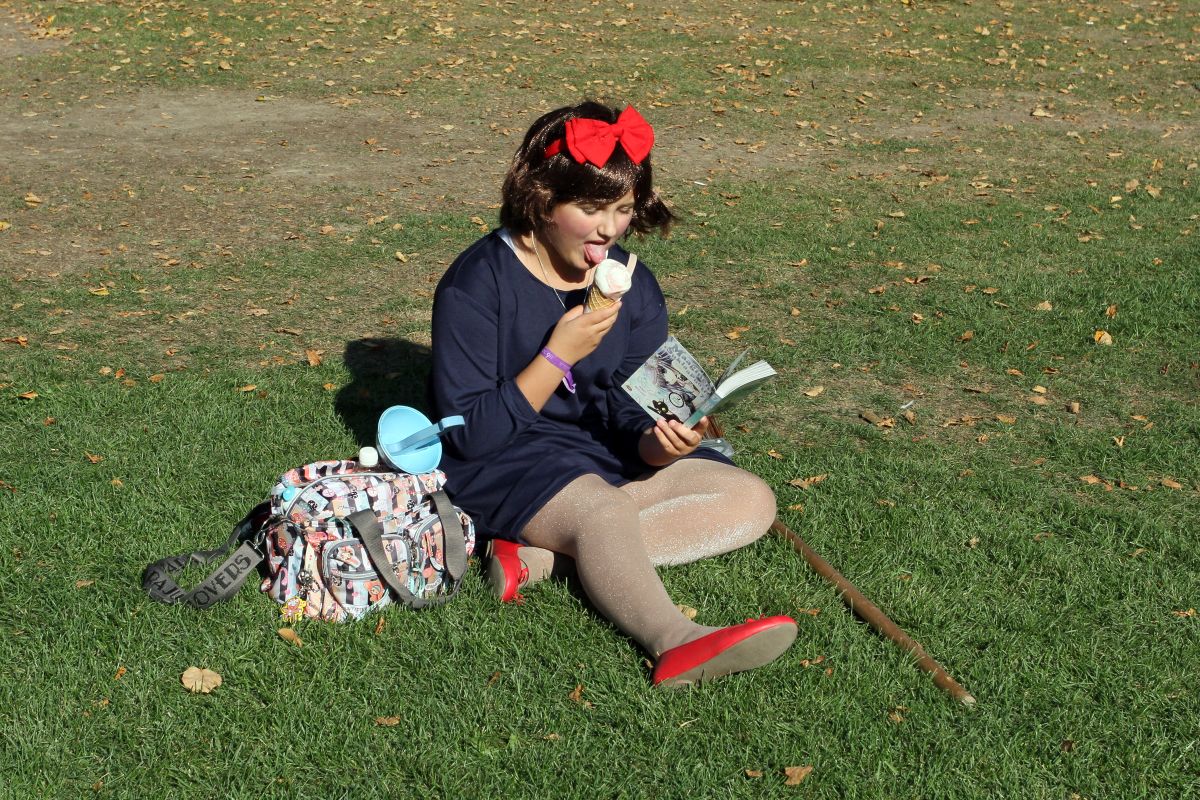 Tracon 9, Outdoor photos